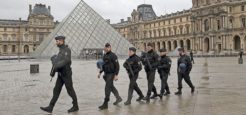 Louvre