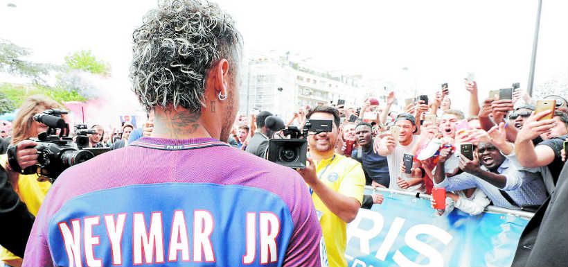 neymar-posa