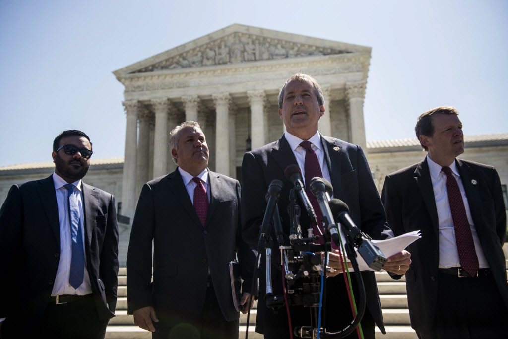 Texas attorney general says clerks can refuse to issue same-sex marriage  licenses