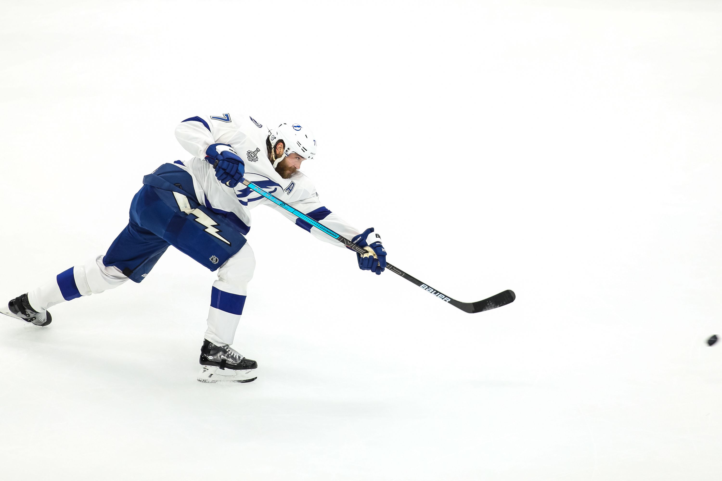 Conn Smythe contender Brayden Point one of the game's true on-ice throwbacks