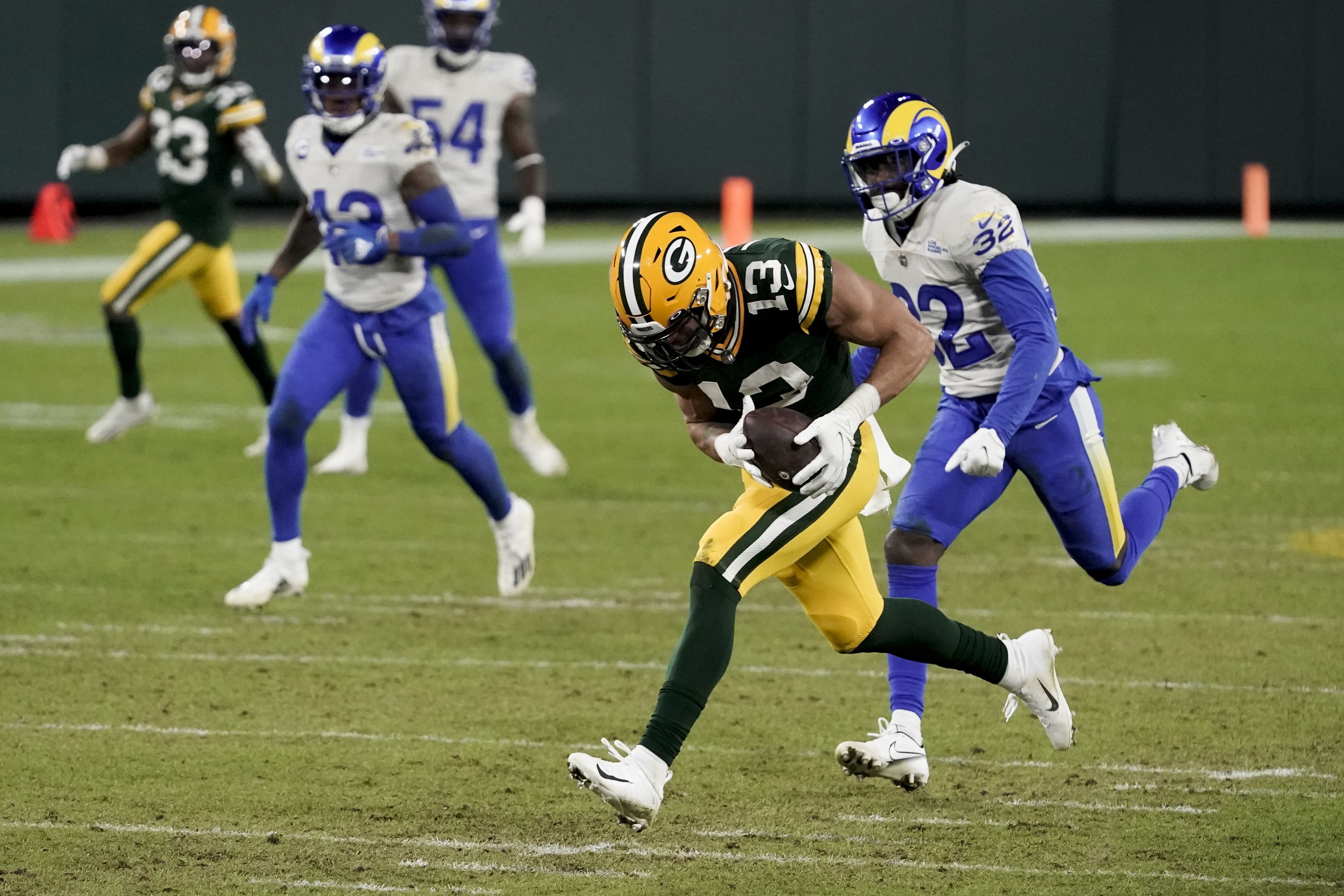 Rodgers, Packers beat Rams 32-18 to reach NFC title game