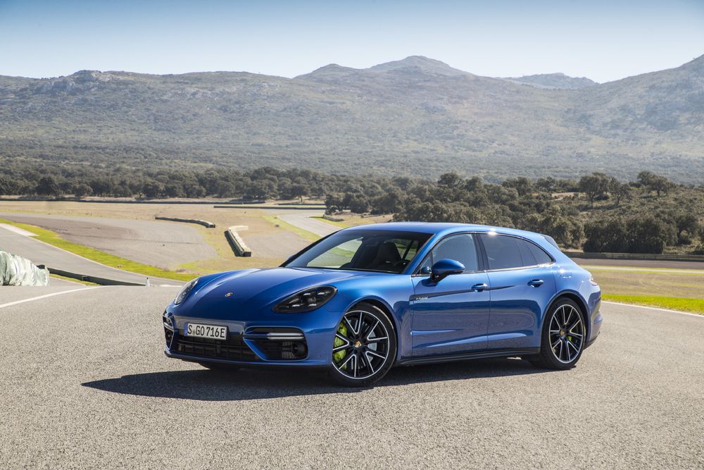 Porsche Panamera Sport Turismo Hybrid