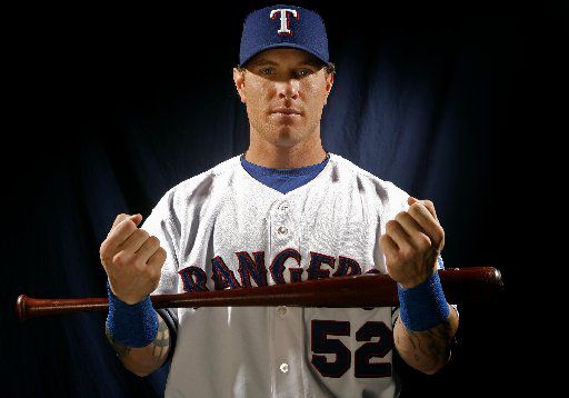 faithhillstyle  Josh hamilton, Texas rangers baseball, Texas rangers