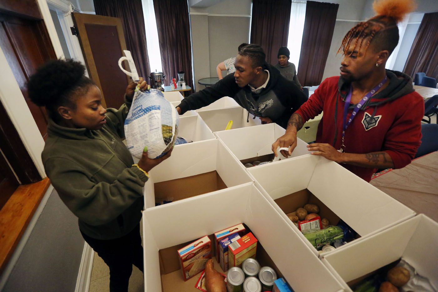 On This Thanksgiving 2019, Be Thankful, Hold Loved Ones Close, And Share  The Bounty - Cleveland.com