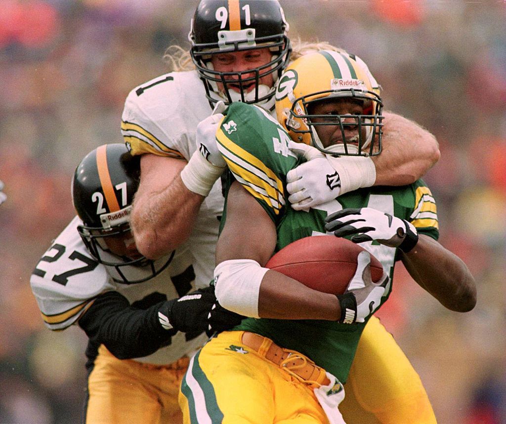 Panther? Steeler? Kevin Greene enters Pro Football Hall of Fame as a pass  rusher