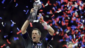 NFL great Tom Brady touches down in Birmingham and meets some of the locals  in a pub before match