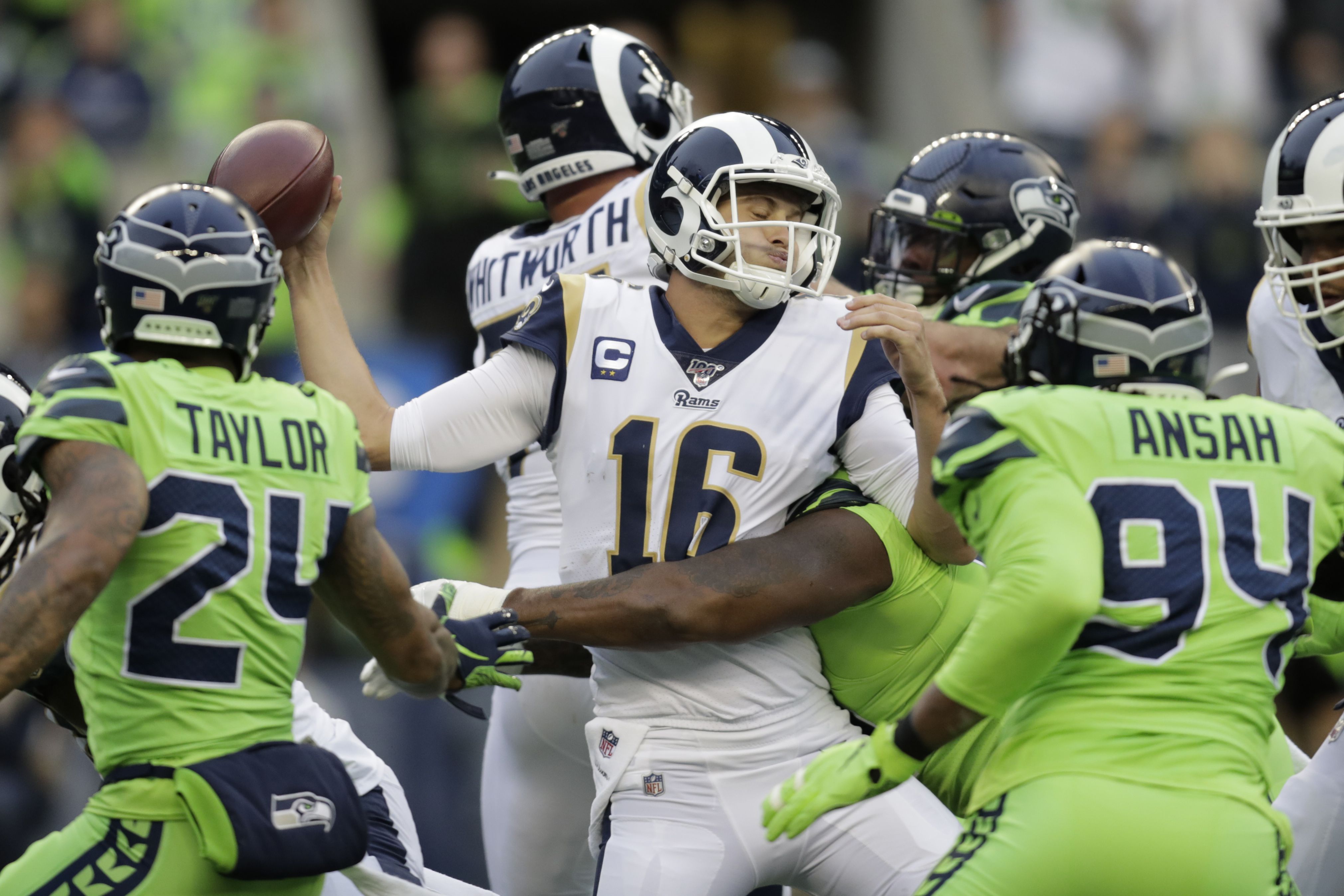 Seahawks-Rams Final Score: Seahawks win 30-29 thriller over Los Angeles -  Field Gulls