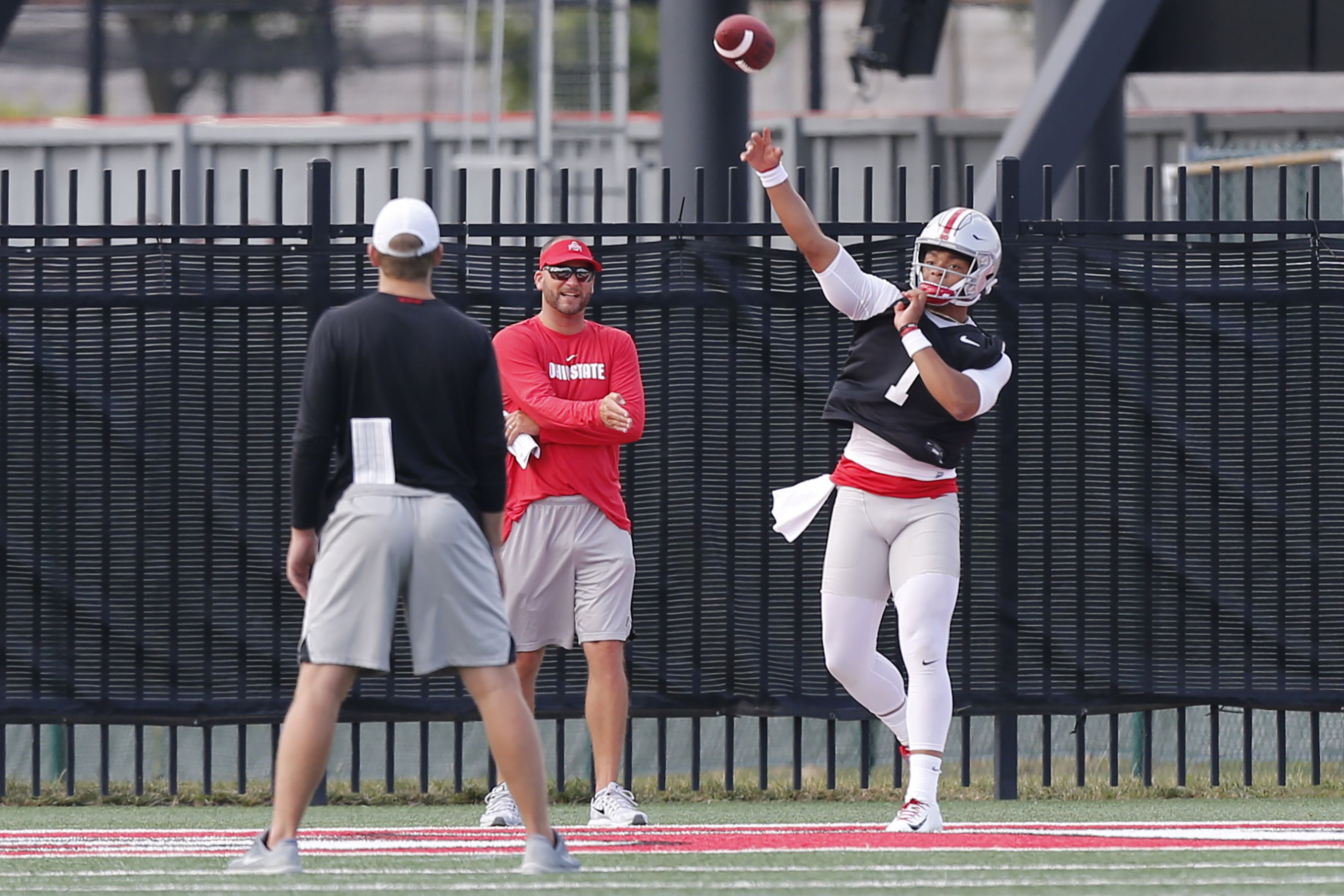 How does Ohio State football's Justin Fields look warming up in preparation  for National Championship? 