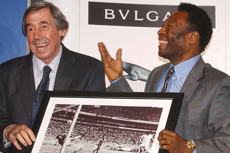 Gordon Banks, Pele