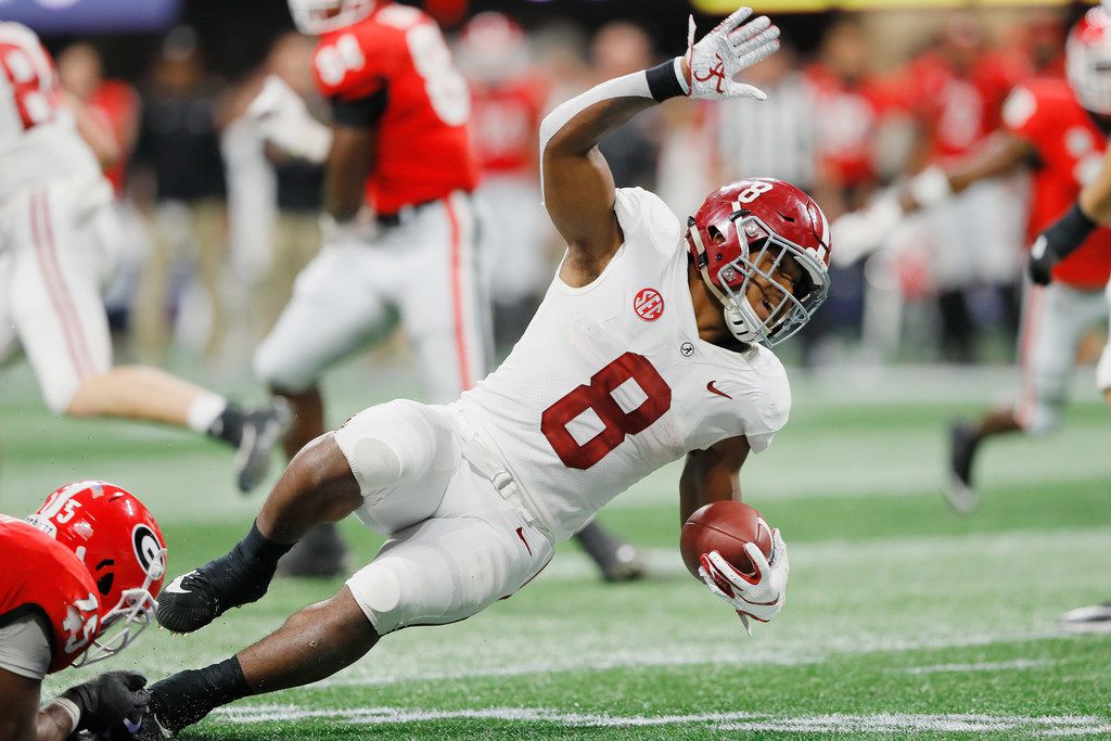 Report: Josh Jacobs Not Reporting to Training Camp Without New Deal -  Sports Illustrated Alabama Crimson Tide News, Analysis and More