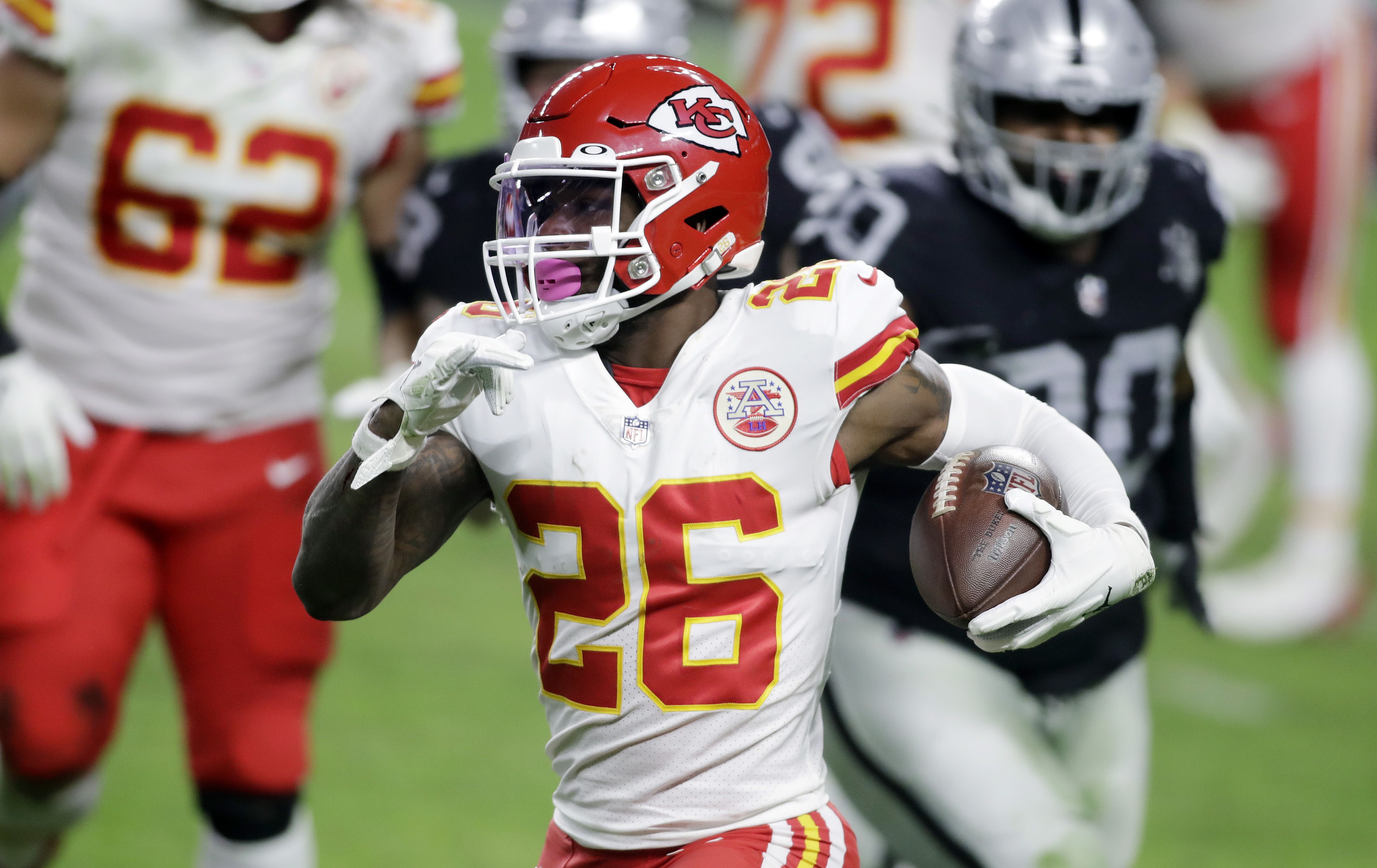 Kansas City Chiefs RB Le'Veon Bell explains his free agency decision