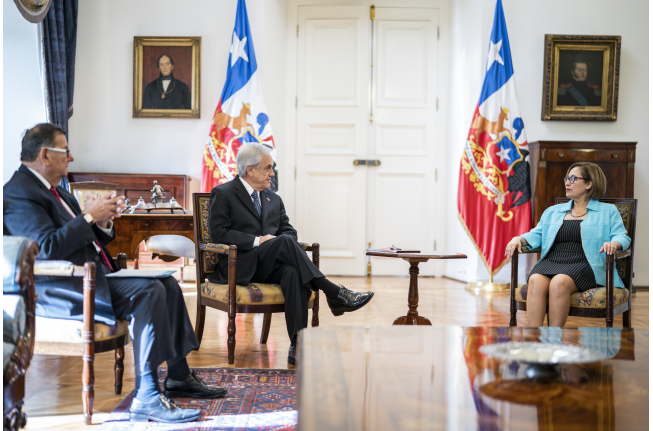 Piñera y Mesa del Senado