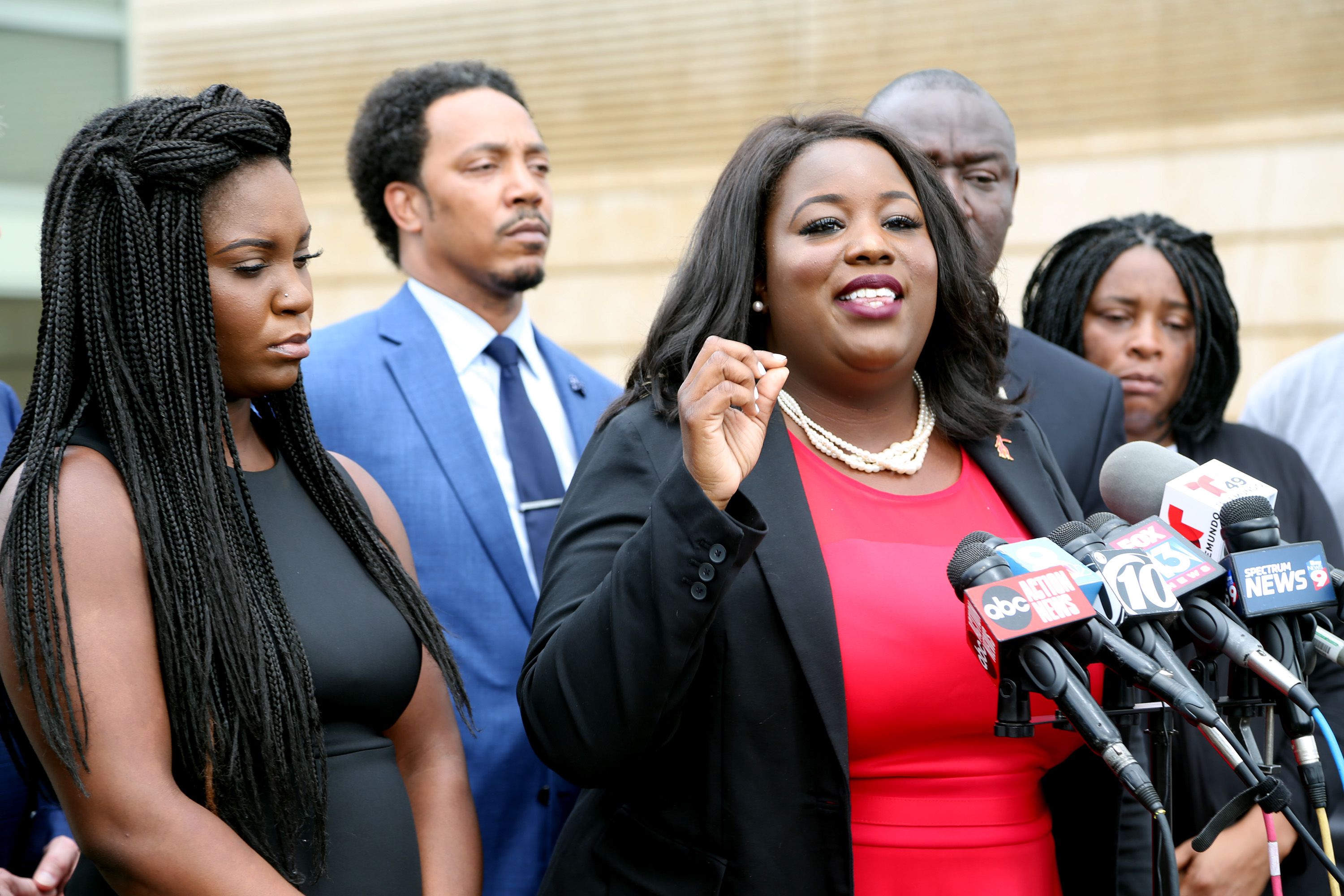 Civil rights lawyer Michele Rayner announces campaign for Florida