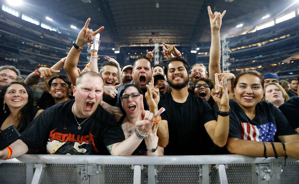 Metallica, Texas Rangers both playing in Arlington