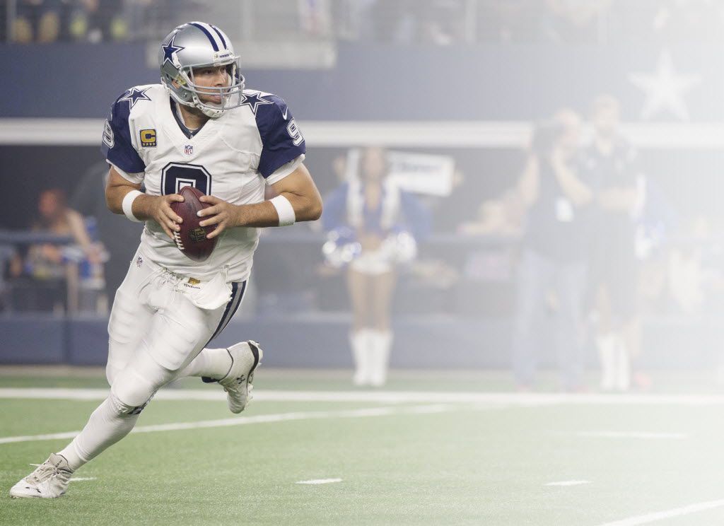 Now in the role of mentoring young QBs, Cowboys' Tony Romo recalls his first  preseason game