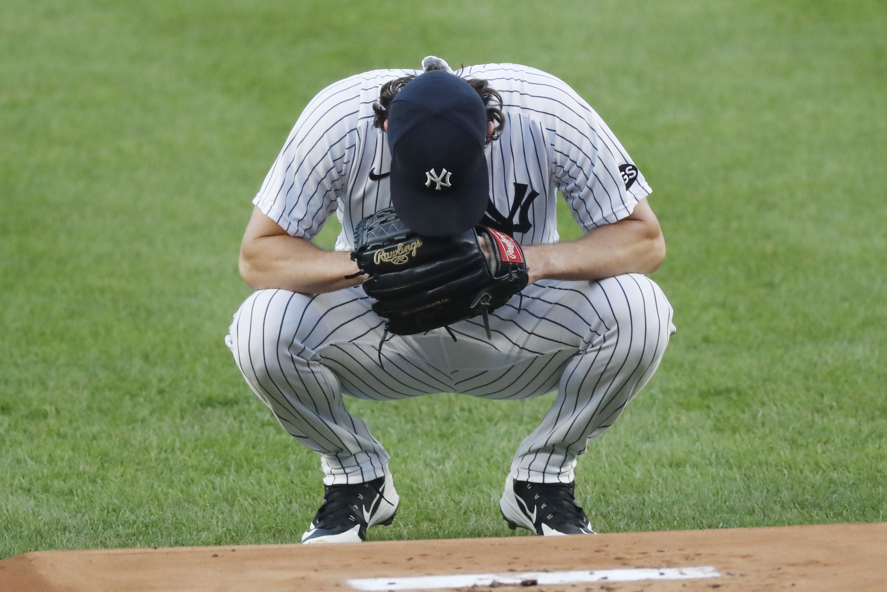 Yankees' Gerrit Cole upset over gripping ball, calls out MLB to talk