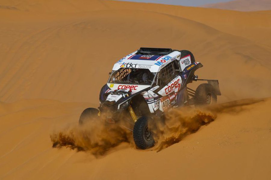 Chaleco López en el desierto