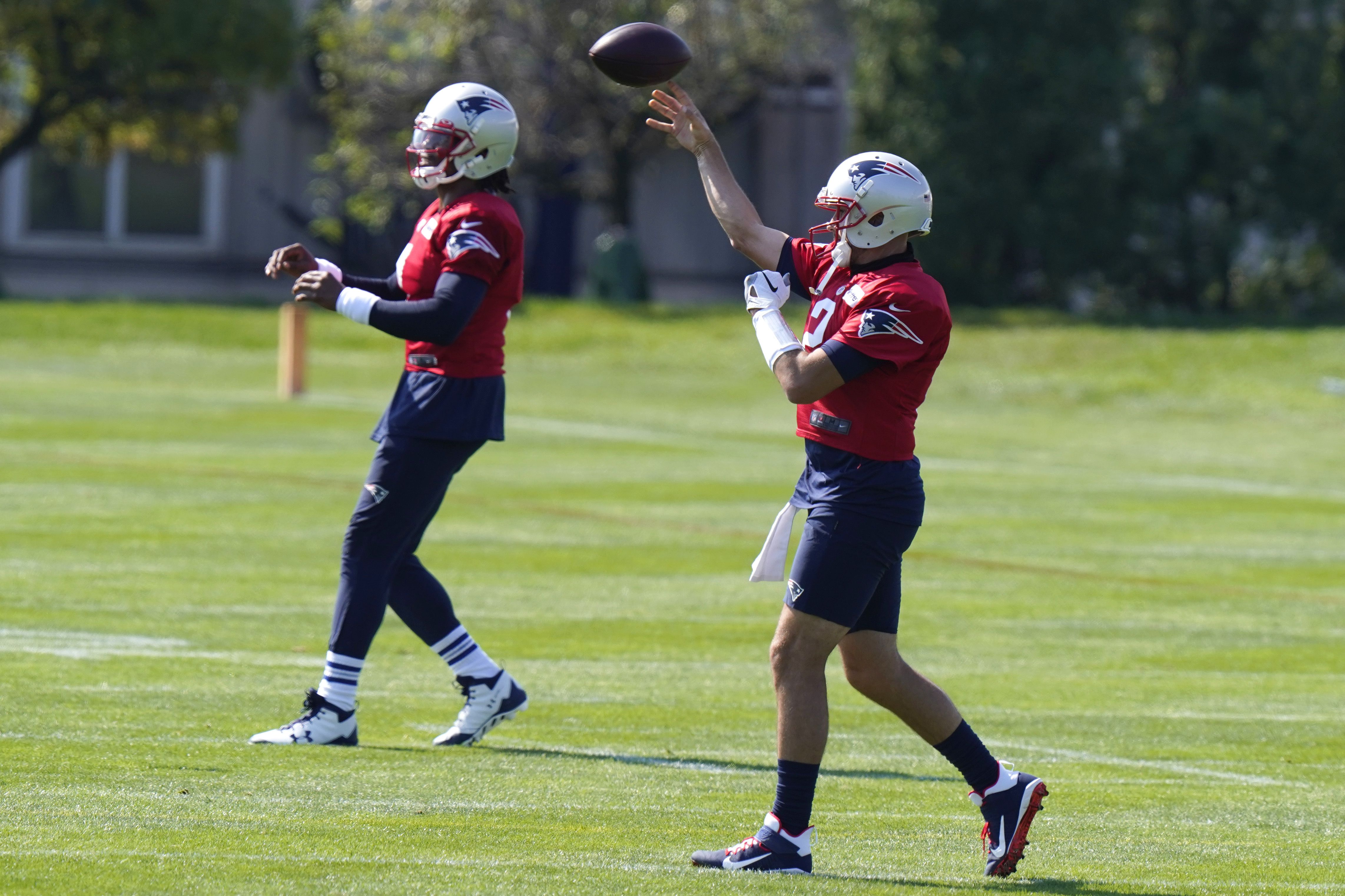 Lamar Miller & Michael Jackson To The Patriots!