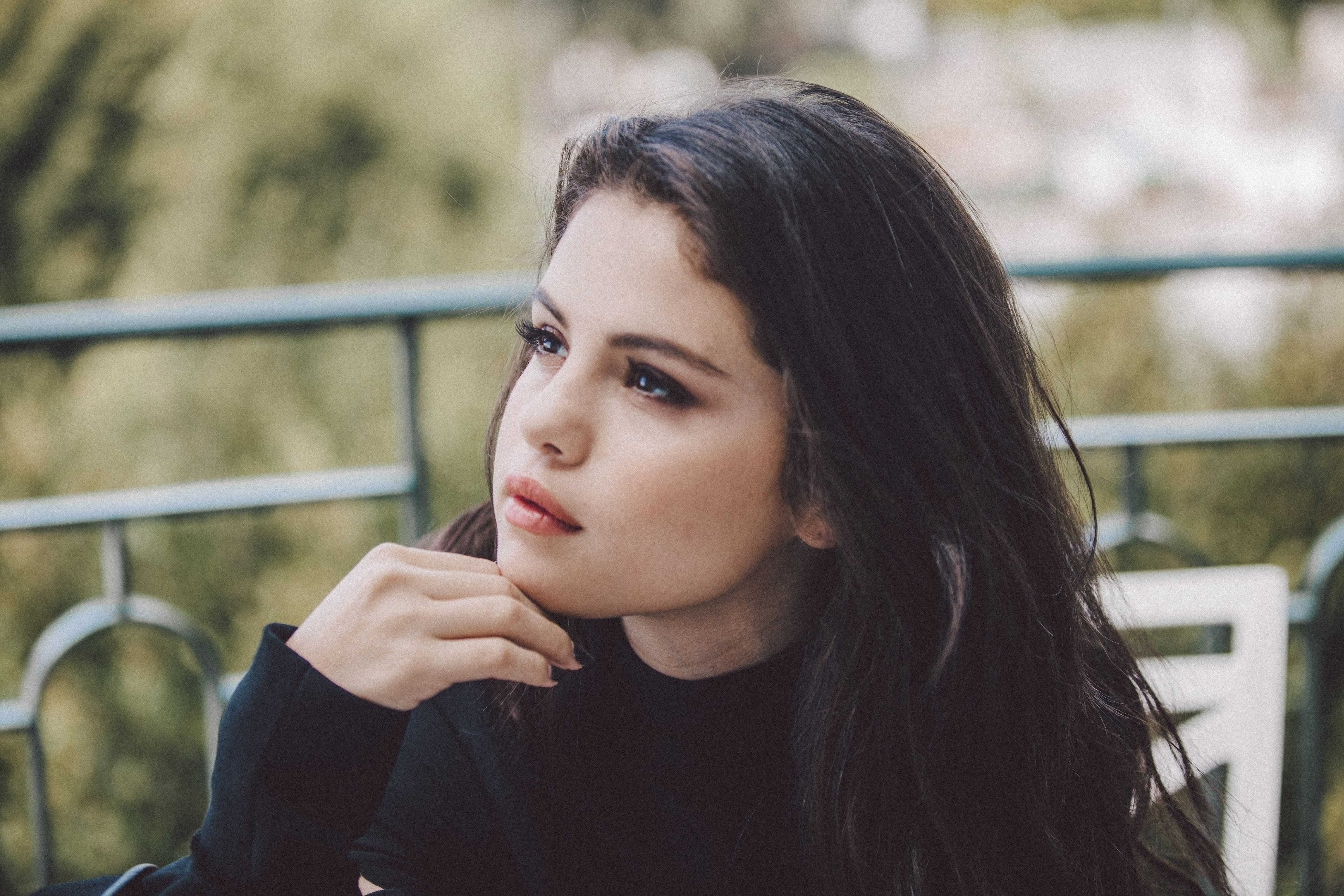 Selena Gomez Confirms Lupus Diagnosis Chemotherapy Treatment