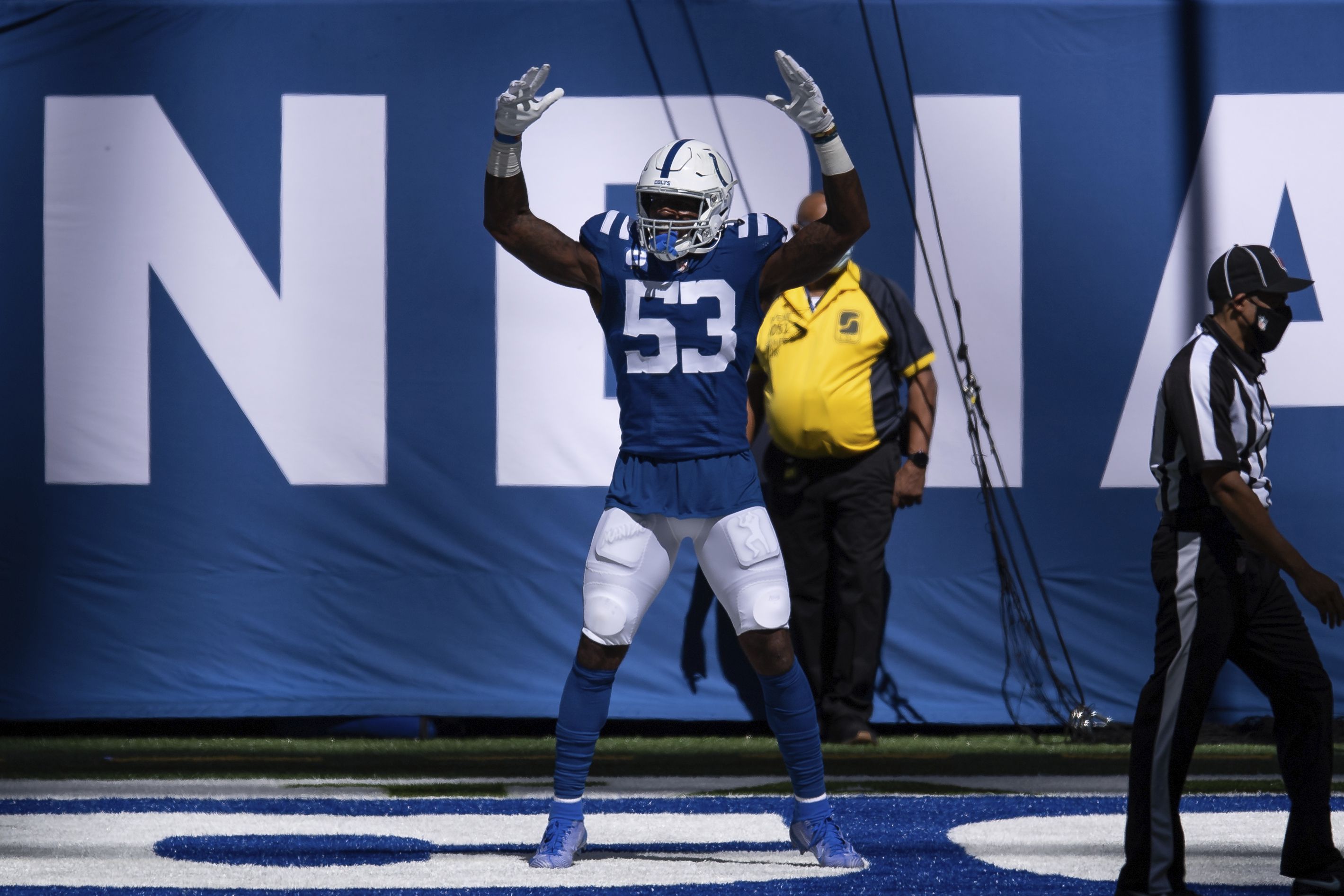 Colts: Is Darius Leonard about to change his number after NFL's new rules?