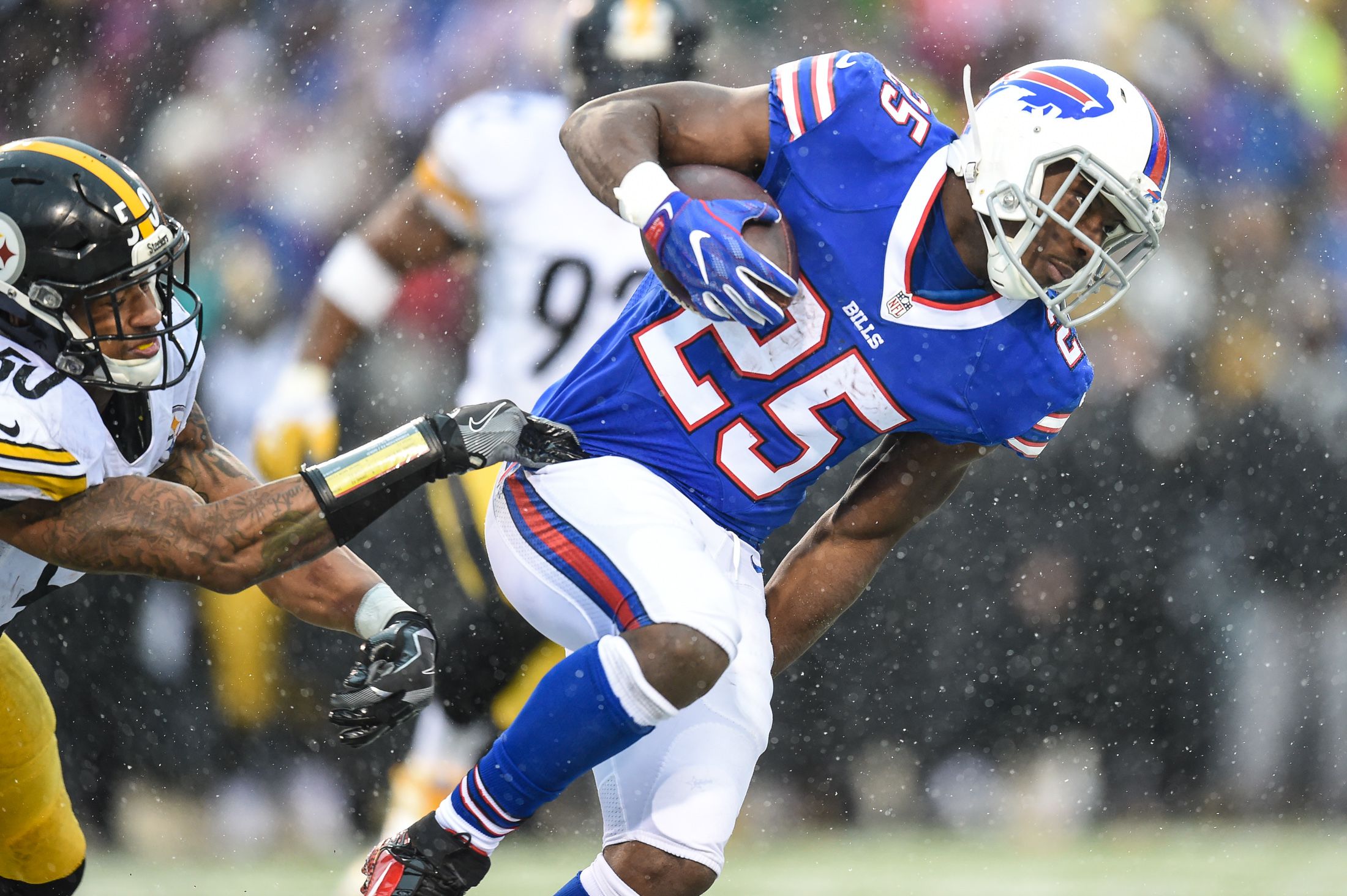 LeSean Shady McCoy announced as the Bills Legend of the Game