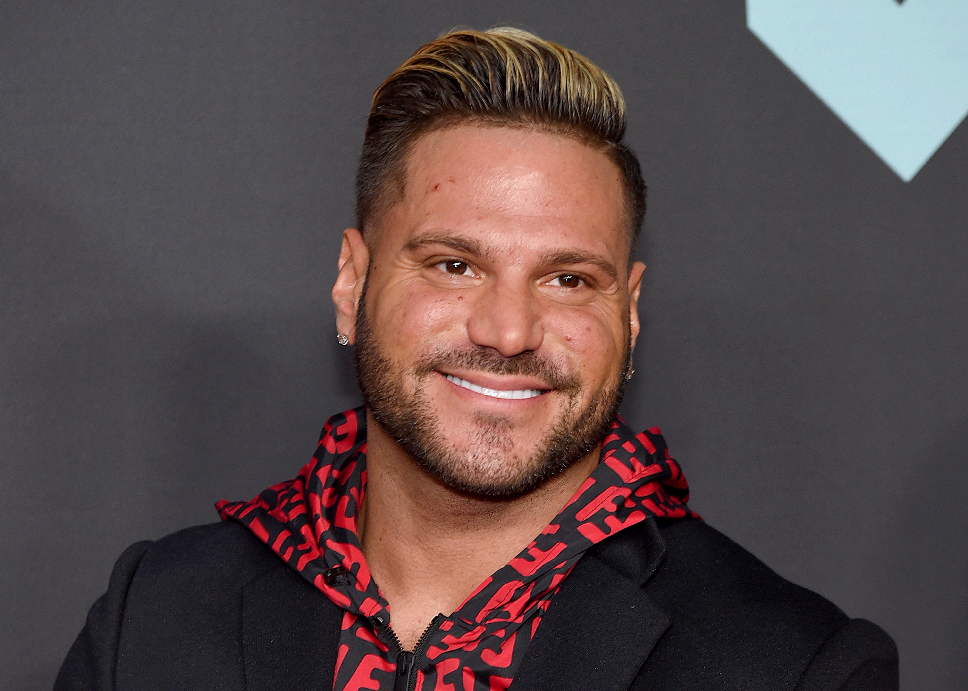 Jersey Shore' star Ronnie Ortiz-Magro ordered to stay 300 feet ...