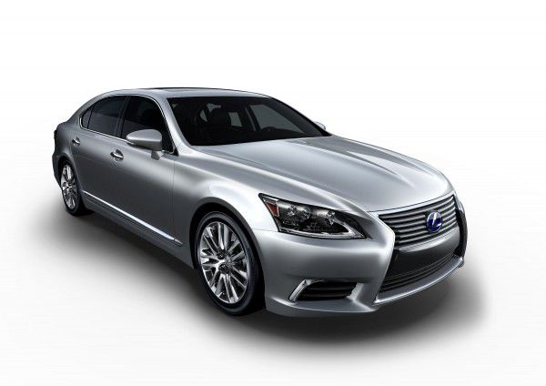 Lexus-LS-600h-opcion2-600x424.jpg