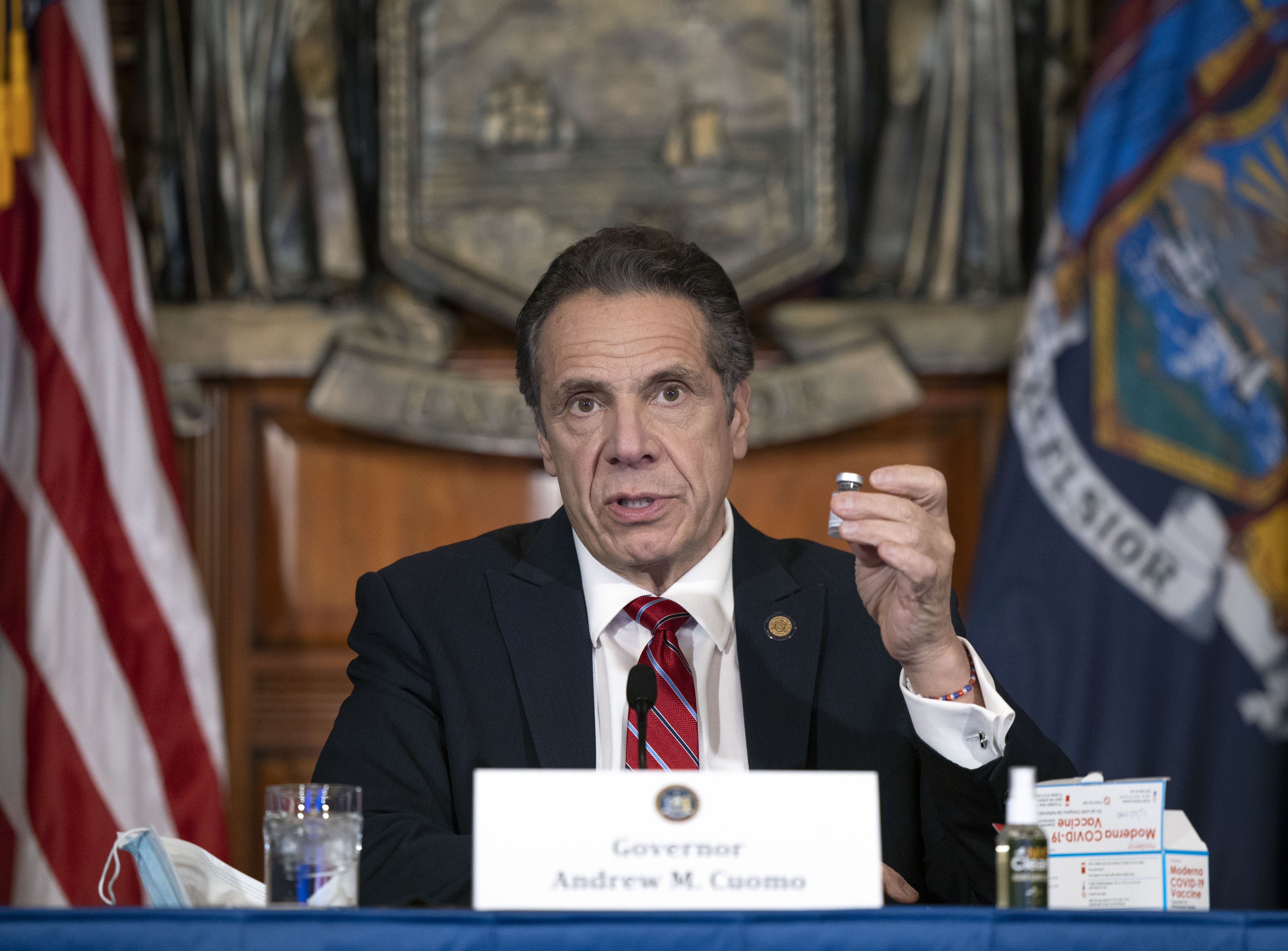 Petition calls to ban Gov. Cuomo from Buffalo Bills playoff game