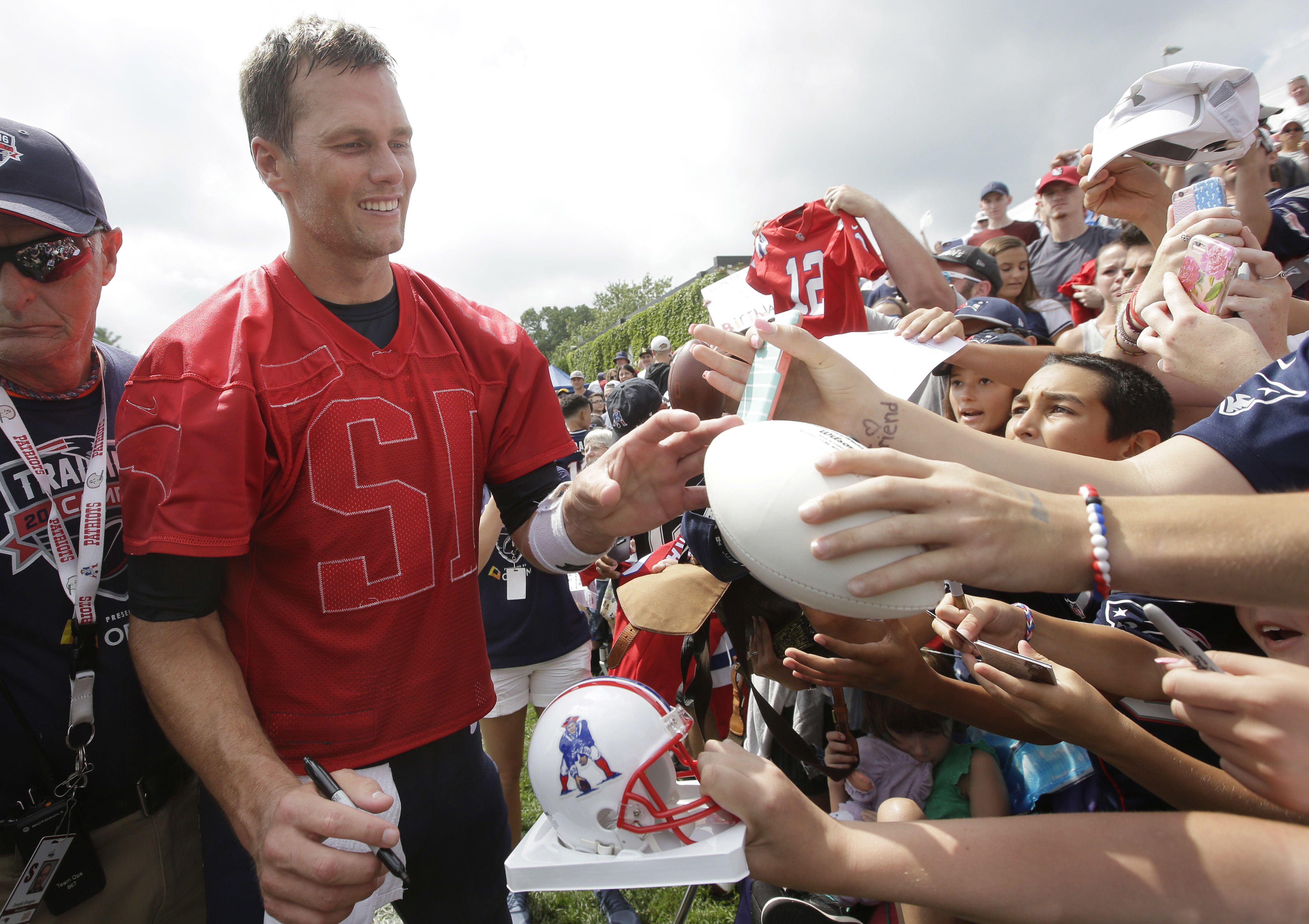 Sights and Sounds: Patriots Joint Practice in Green Bay