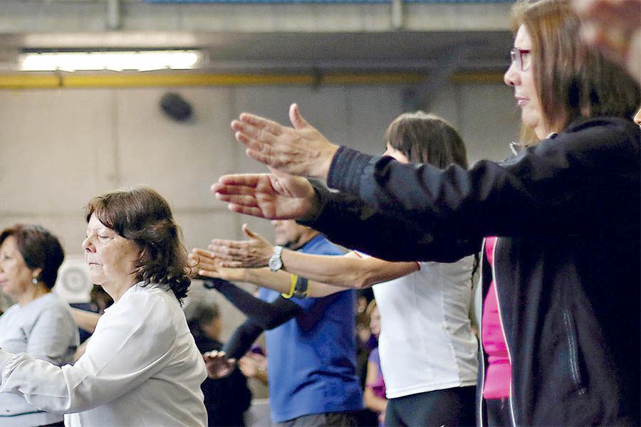 Primera Dama visita Feria del Buen Trato Adulto Mayor en Providencia