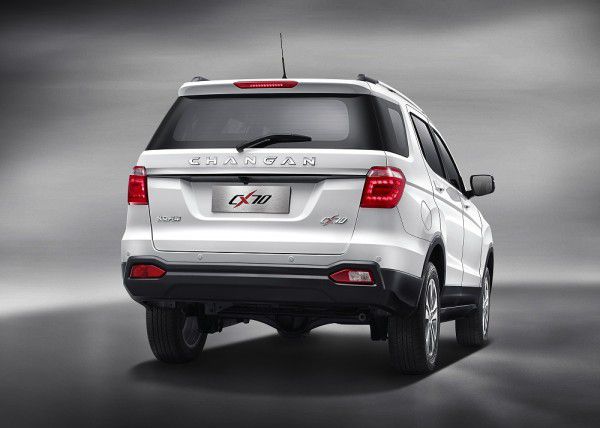 Changan-CX70-10-600x428.jpg