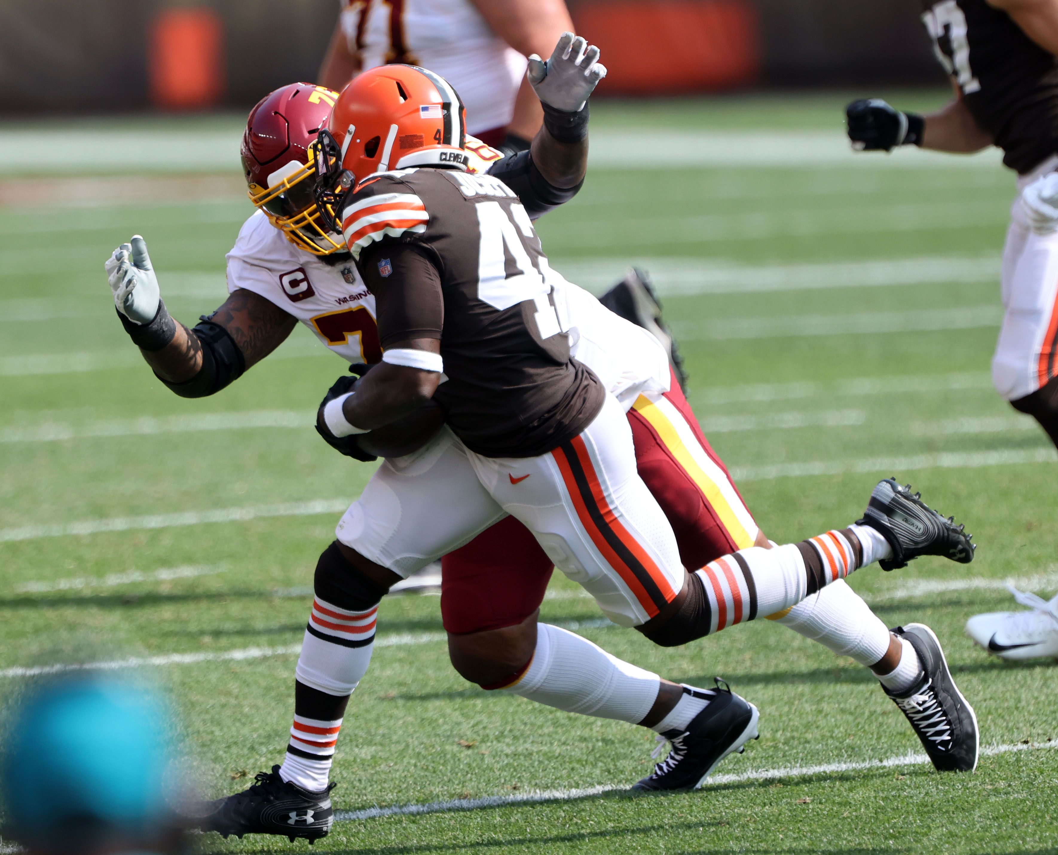 Report: Colts signing former Cleveland Browns' safety Ronnie