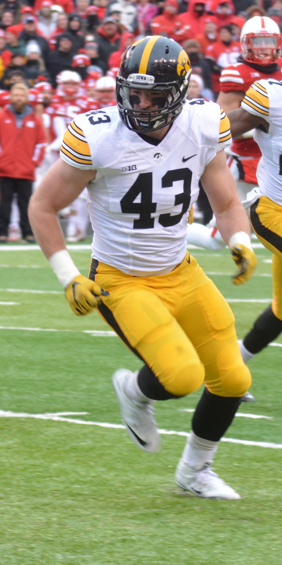 Josey Jewell, Inside Linebacker, Iowa Hawkeyes, Denver Broncos - NIL  Profile - Opendorse