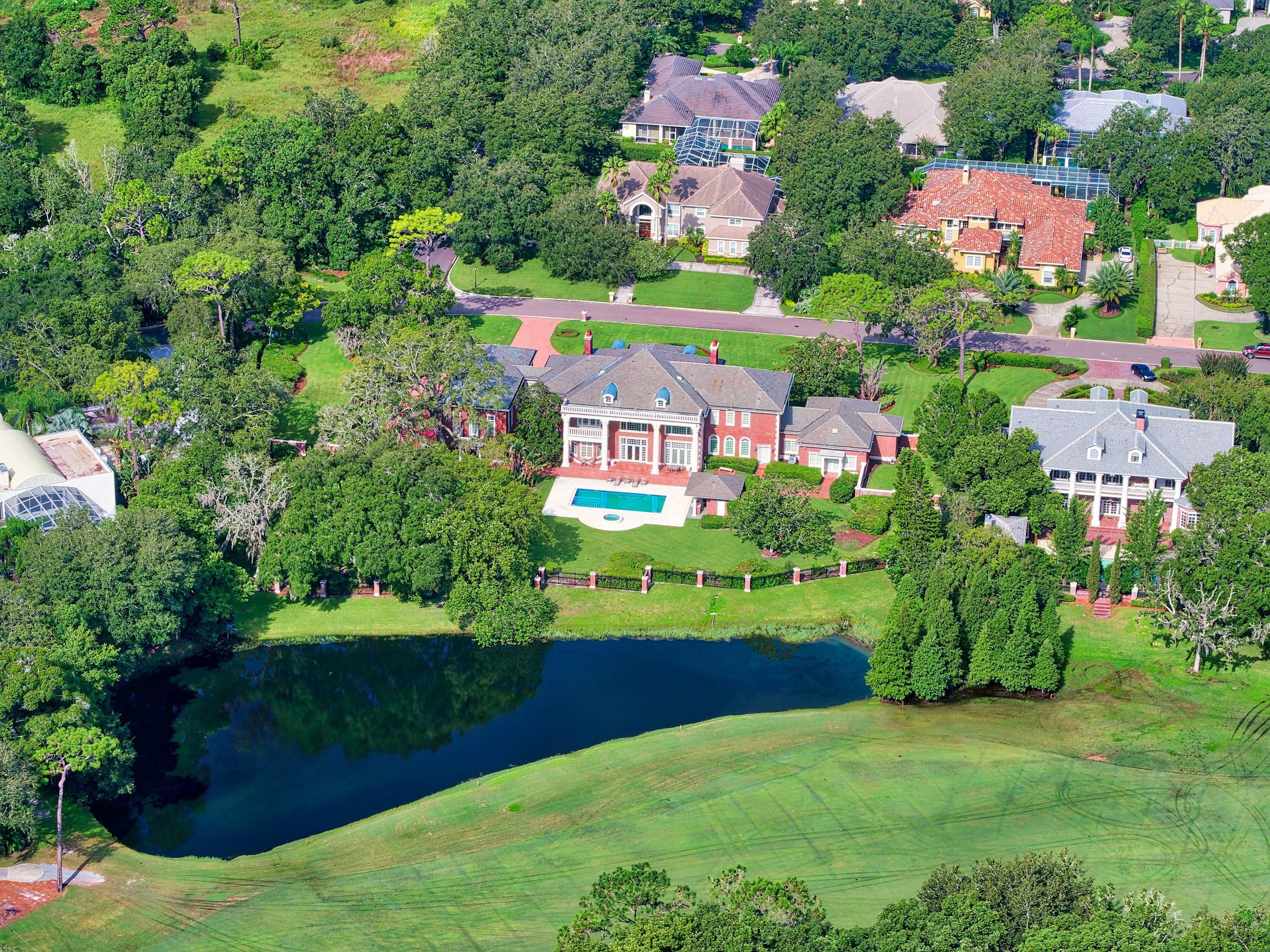 Tampa home of Major League Baseball slugger Fred McGriff sells for