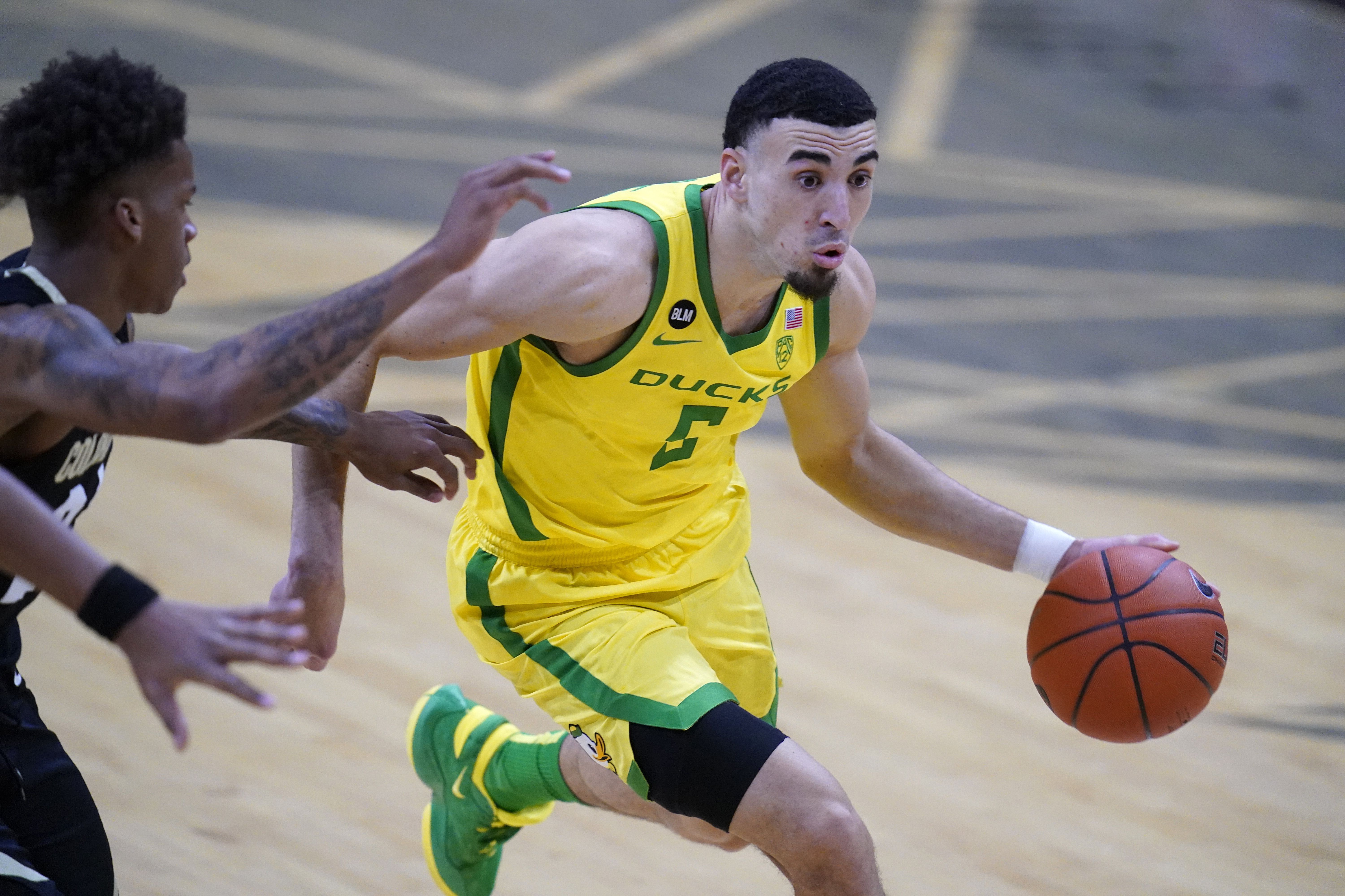 Chris Duarte's journey: From Dominican Republic, to junior college sixth  man, to fatherhood, to All-American for Oregon Ducks 