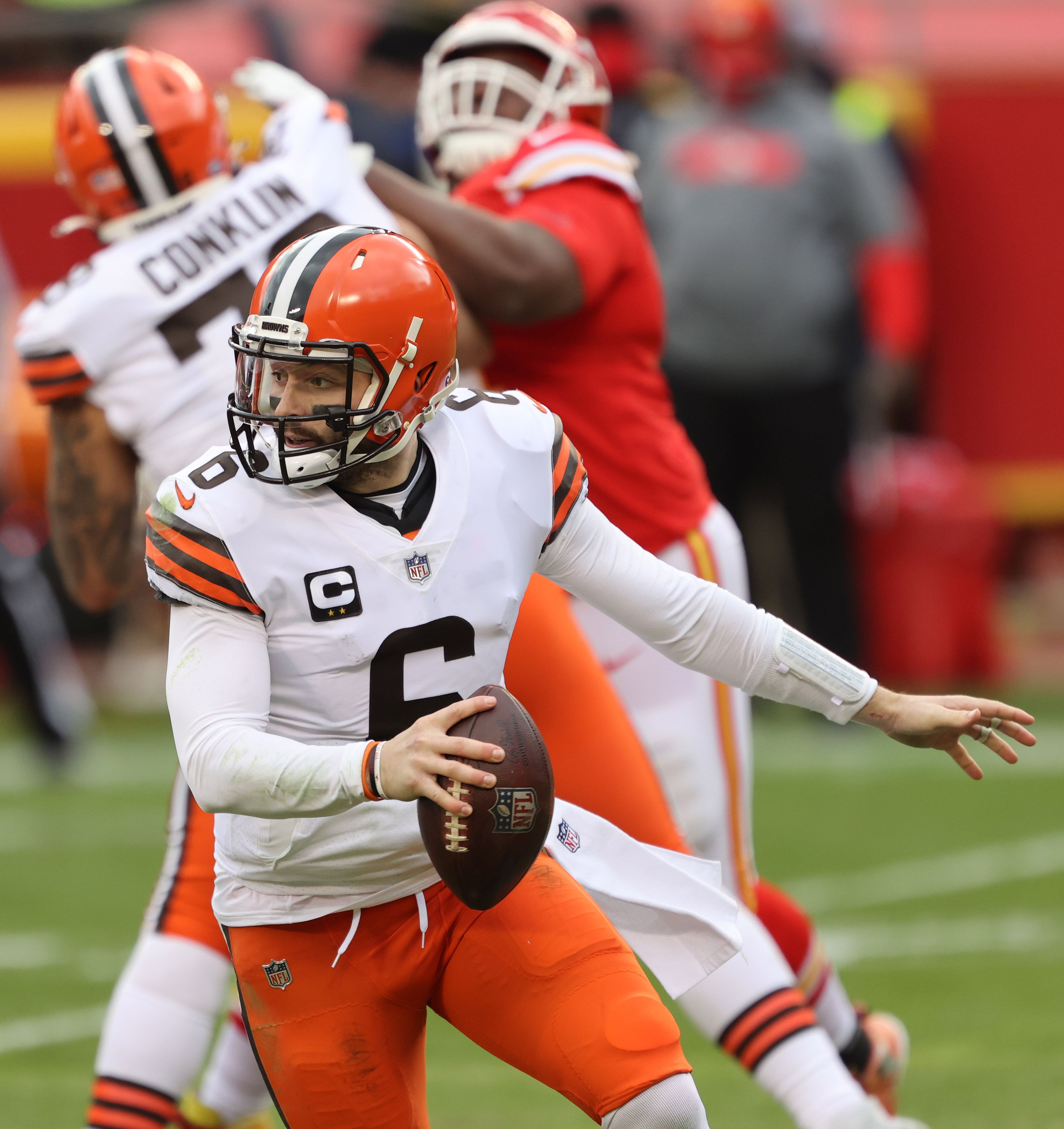 The View From Pluto: Why The Browns Are Keeping Their 1-31 Coach