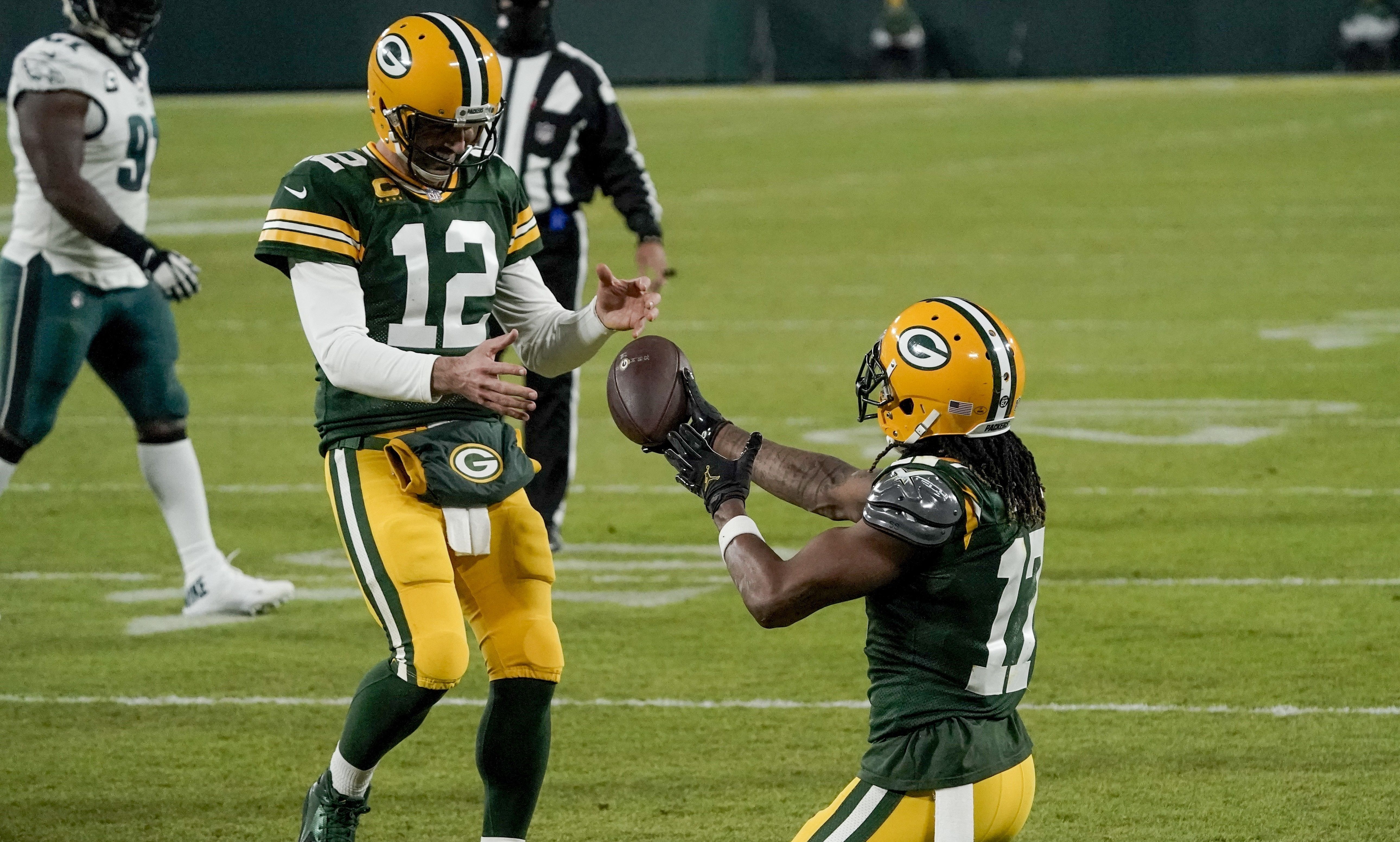 Packers urgency peaks with #1 seed in reach, Rodgers also zeroing in on 3rd  MVP award