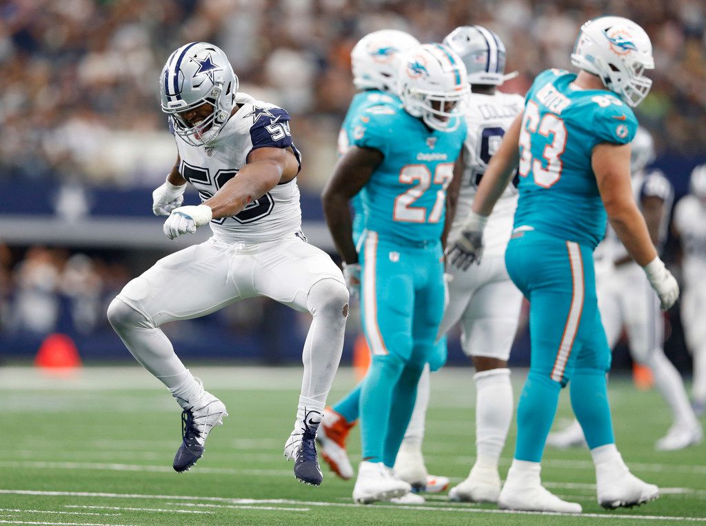 Dallas Cowboys on X: After officially signing his contract with the # DallasCowboys on Monday, defensive end Robert Quinn is excited and ready to  do his job. 