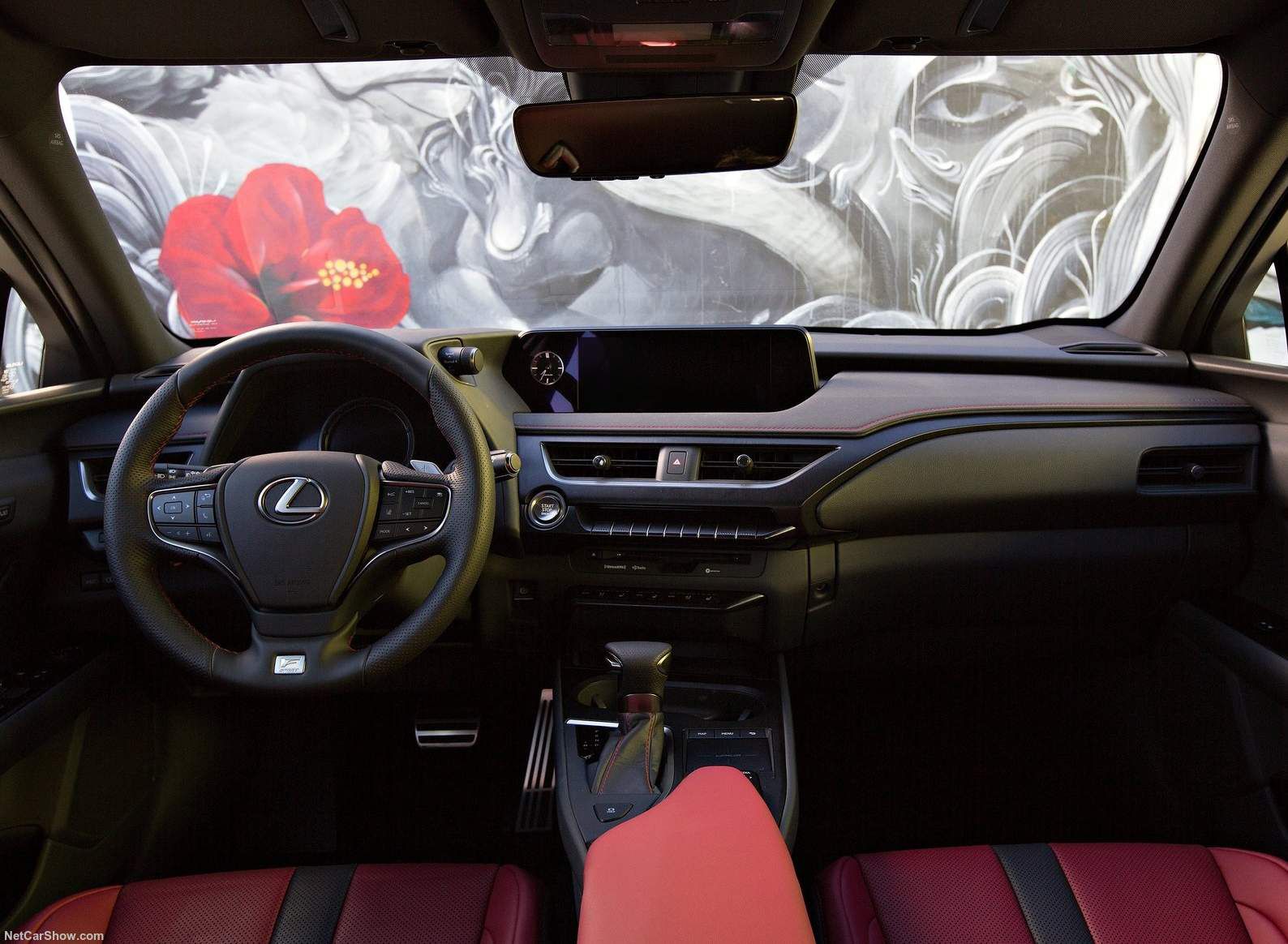 Lexus-UX_US-Version-2019-1600-4d-e1554497040940.jpg