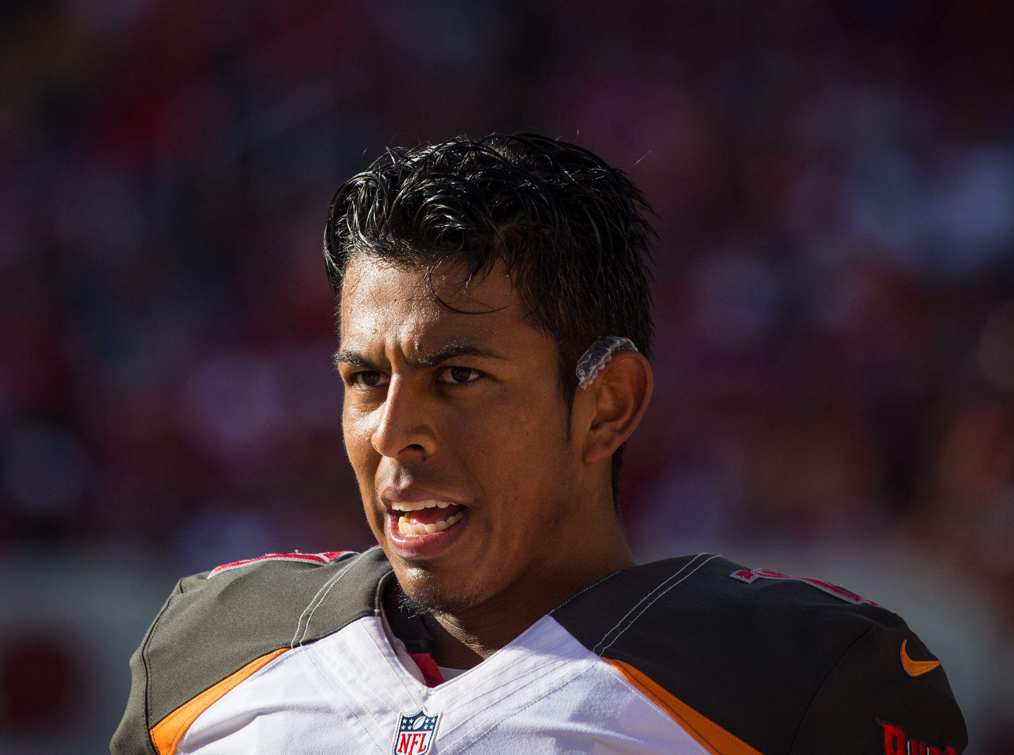 Ex-Bucs kicker Roberto Aguayo signed to Carolina practice squad