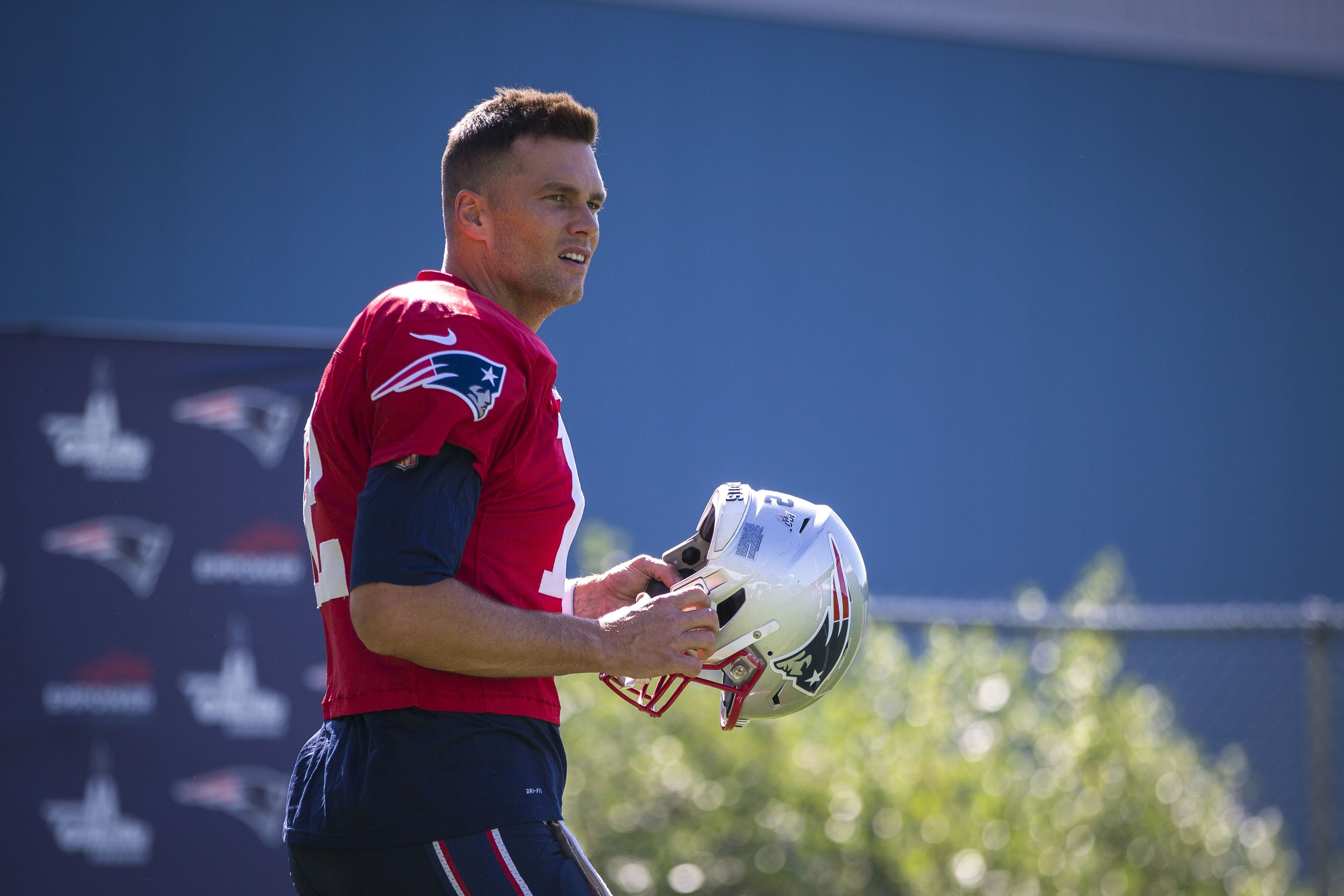 Tom Brady acknowledges he's been in contact with the Patriots