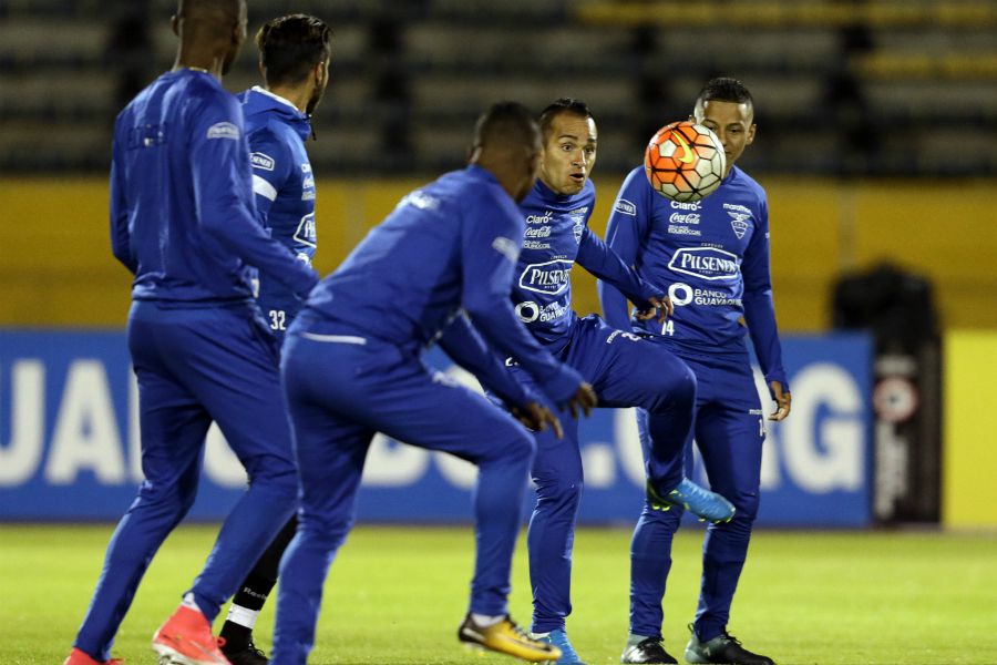 entrenamiento ecuador