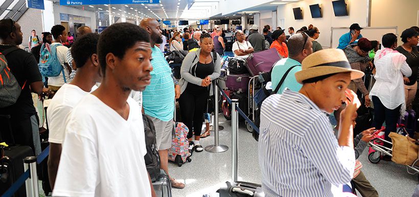 people-crowd-fort-laud20037992