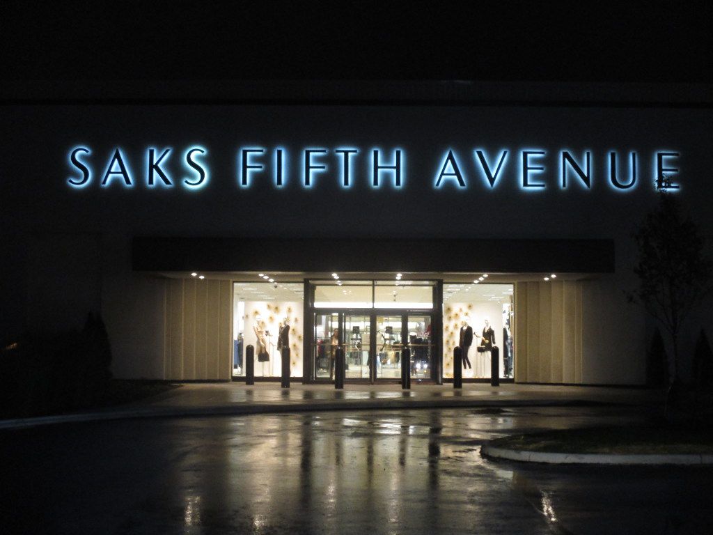 Saks Fifth Avenue store in WestShore Plaza to close in May