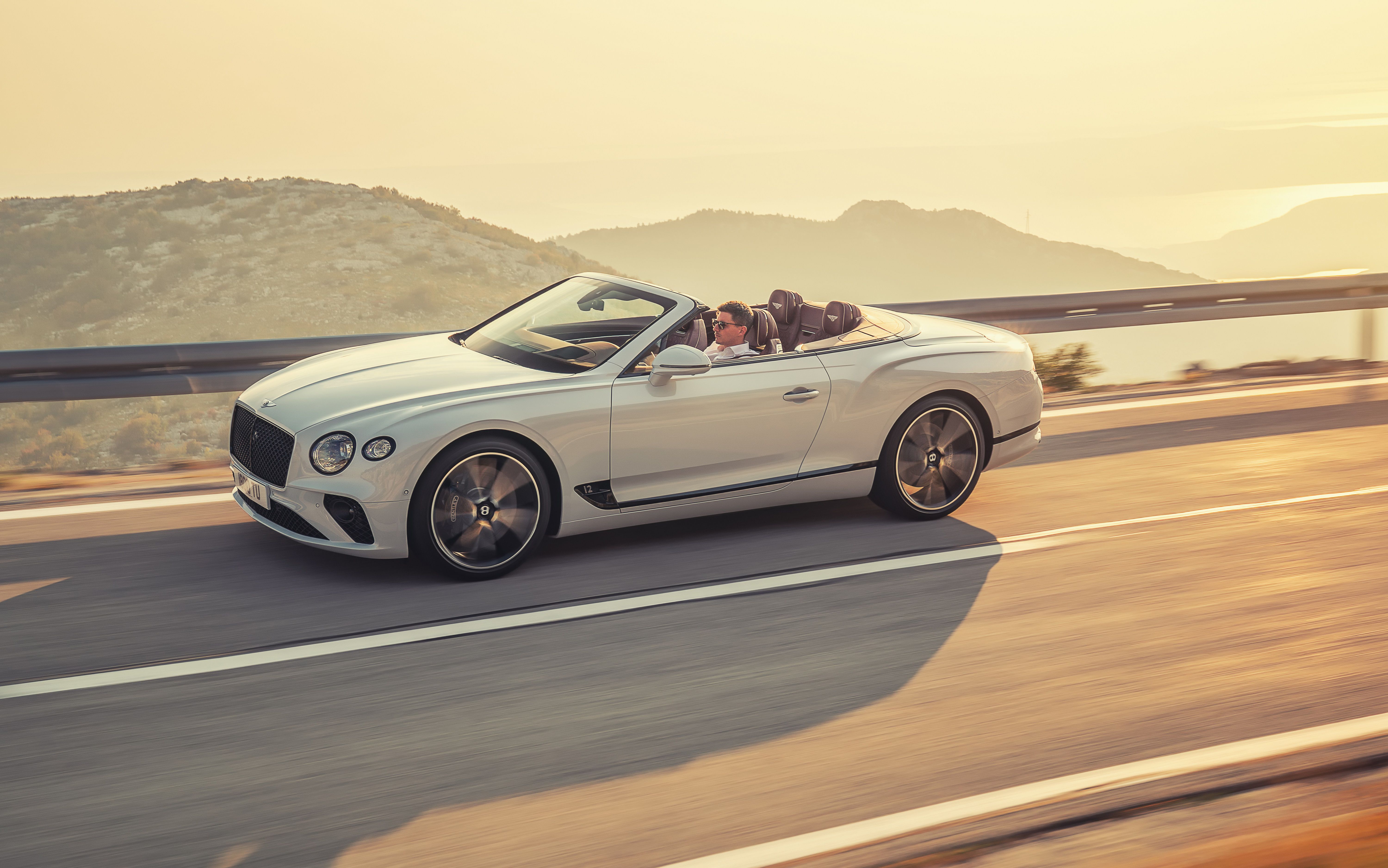 Bentley-Continental-GT-Convertible-8.jpg