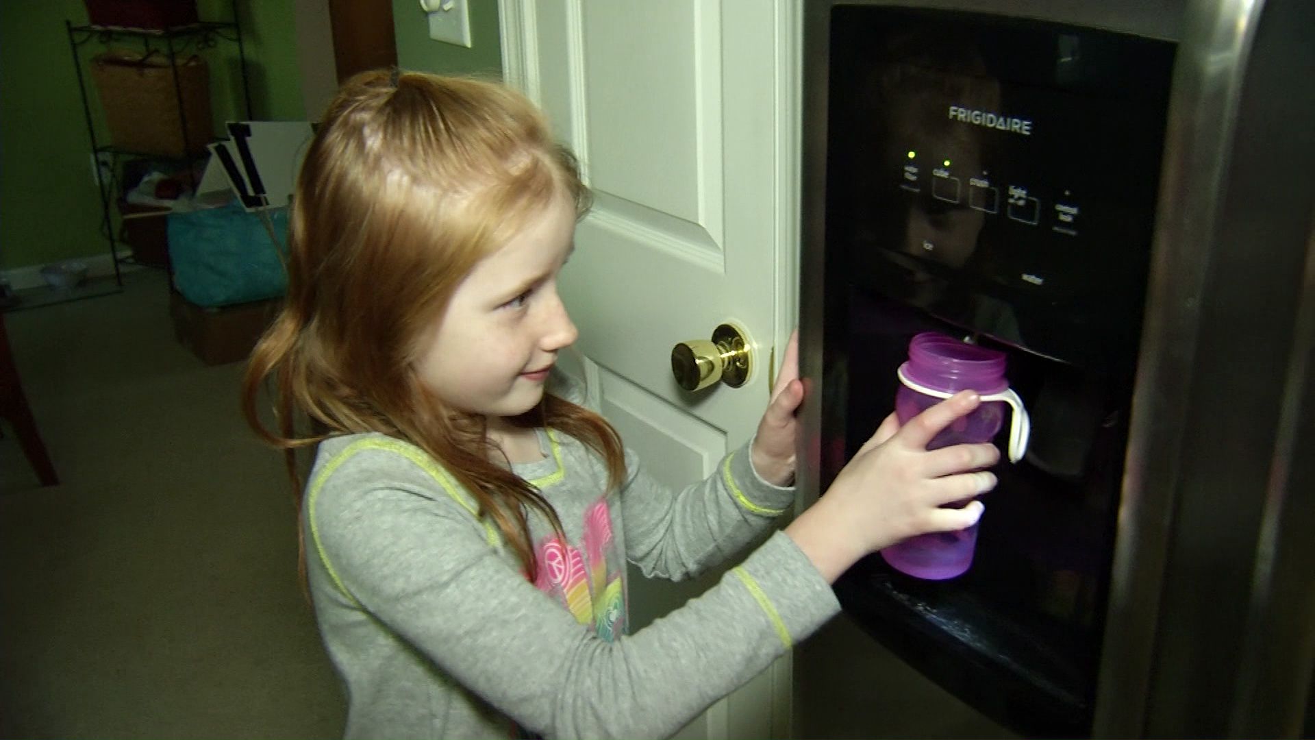 Preventing Kidney Stones: 4 Ways to Get Kids to Drink More Water