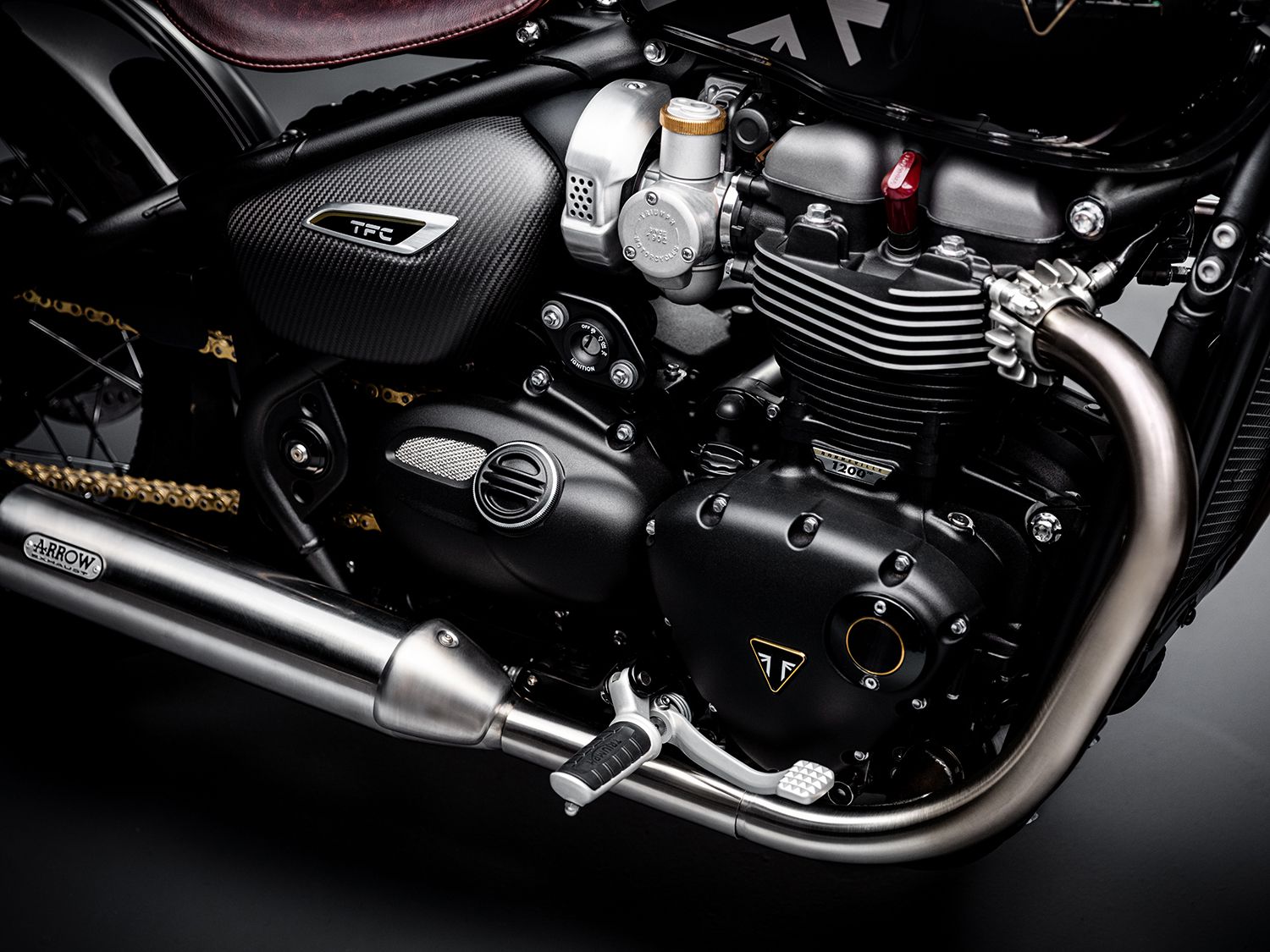 2020 Triumph Bobber/Bobber Black Buyer's Guide: Specs, Photos