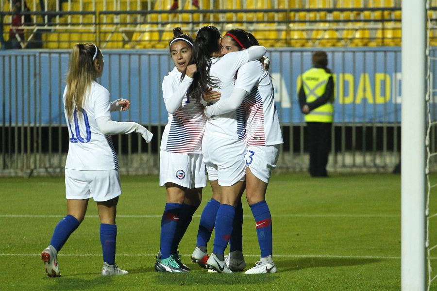 CHILE FEMENINO