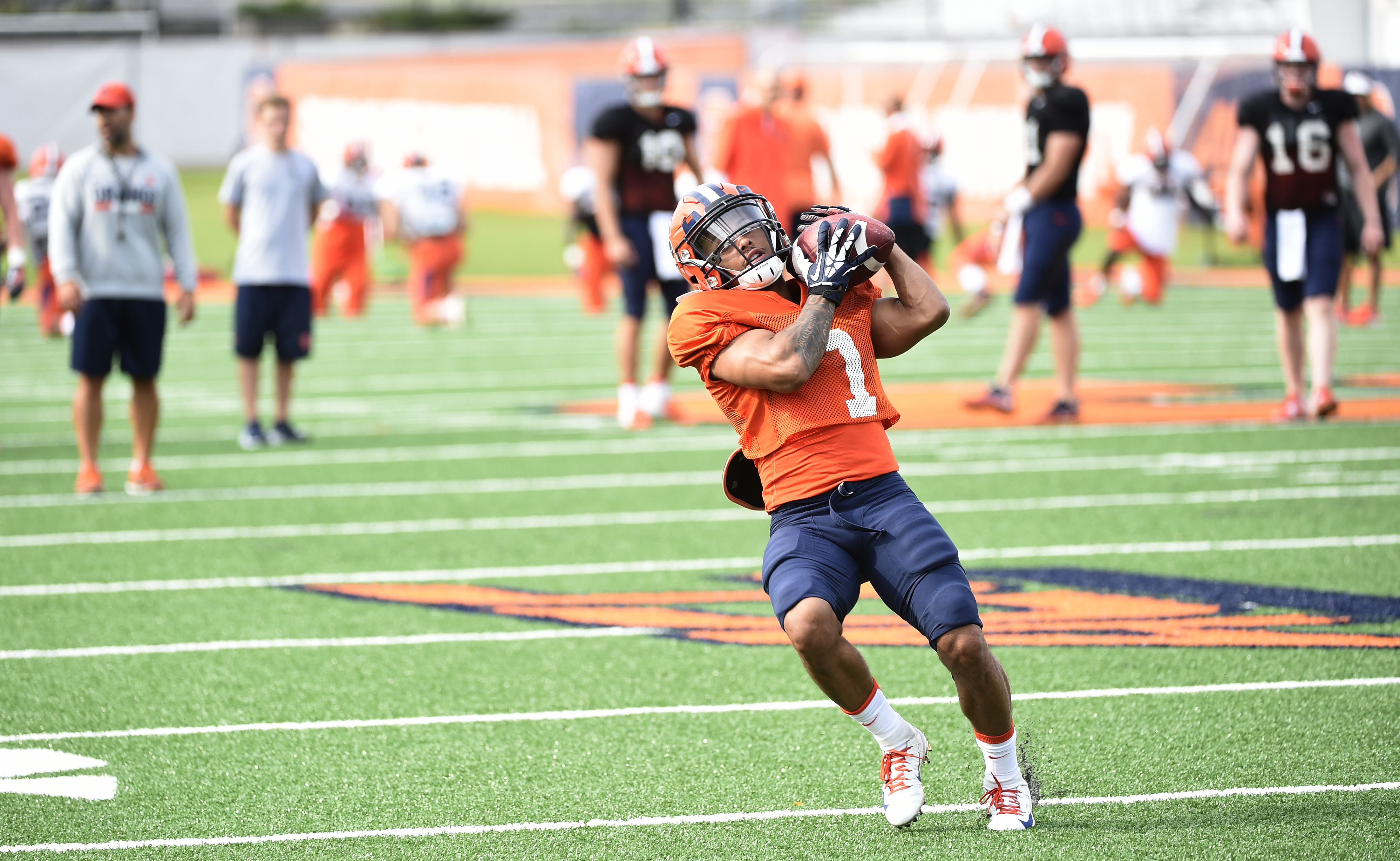 Syracuse football camp Day 5: With C Sam Heckel out, offensive