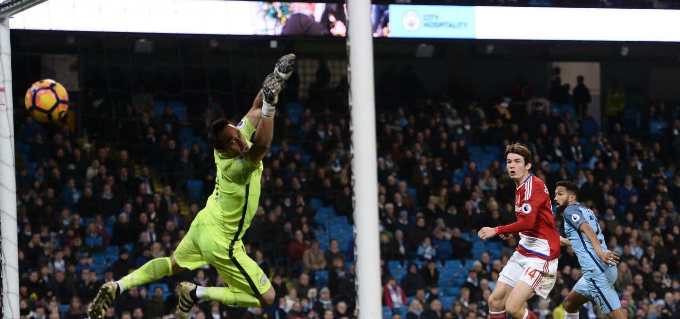 claudio-bravo-manchester-city-middlesbrough